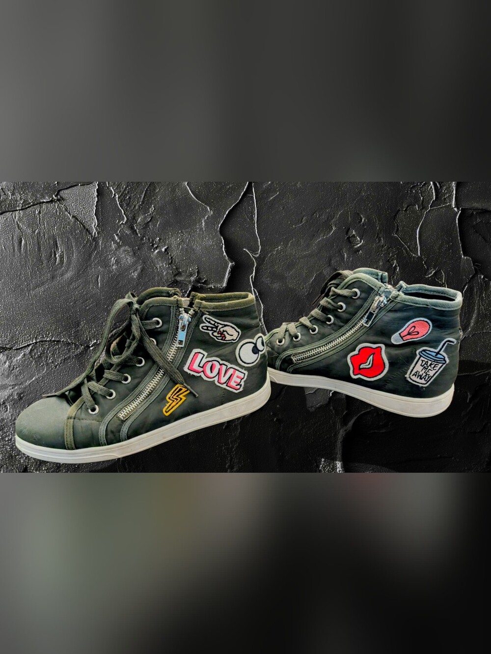 Steve Madden "Cindy" Hi-Top Sneakers  7.5 | Zip Sneakers w/Patches Army Green